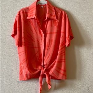 Beautiful Couleur by Finley blouse.